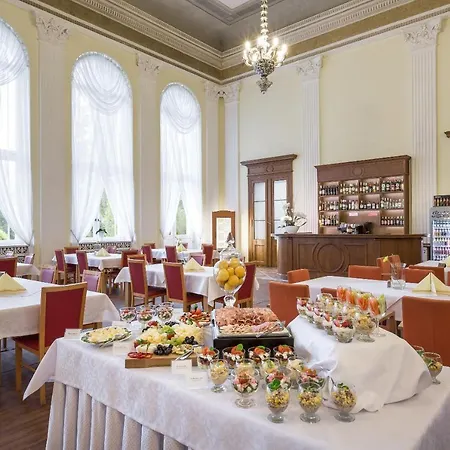 Uzdrowisko Cieplice - - Edward Hotel apartamentowy