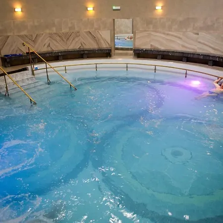 Uzdrowisko Cieplice - - Pawilon Edward Апарт-отель