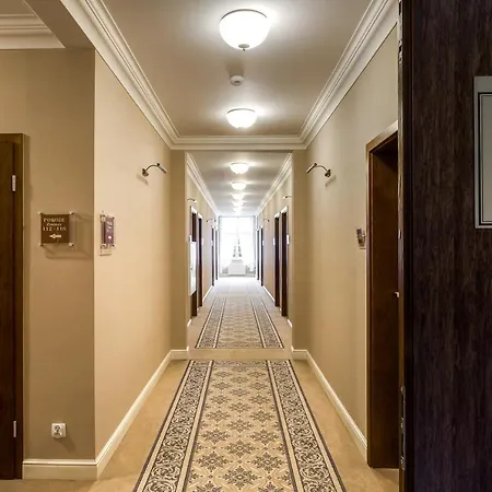 Uzdrowisko Cieplice - - Pawilon Edward 3*