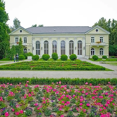 Uzdrowisko Cieplice - - Pawilon Edward Lejlighedshotel Jelenia Góra