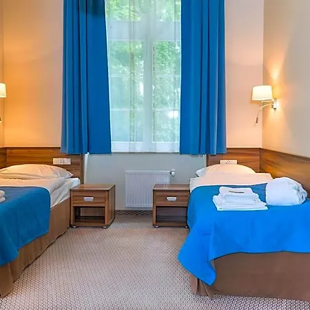 Uzdrowisko Cieplice - - Pawilon Edward 3* Еленя-Гура