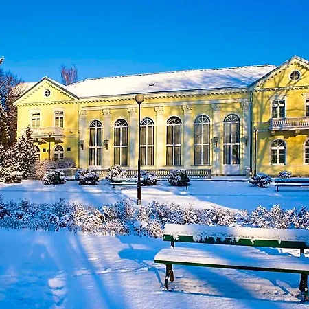 Uzdrowisko Cieplice - - Pawilon Edward Lejlighedshotel