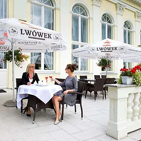Uzdrowisko Cieplice - - Pawilon Edward 3* Еленя-Гура