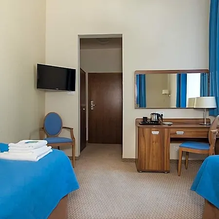 Uzdrowisko Cieplice - - Pawilon Edward 3*