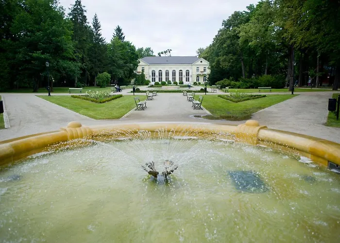 Uzdrowisko Cieplice - - Pawilon Edward