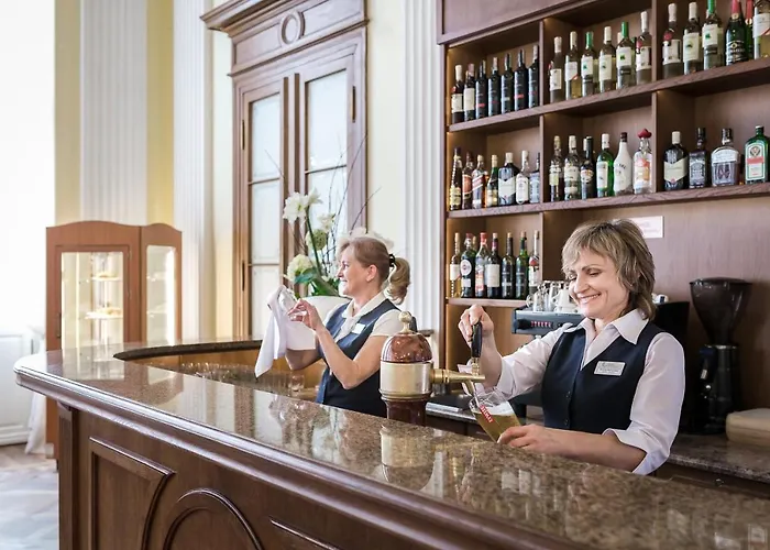 Uzdrowisko Cieplice - - Pawilon Edward 公寓式酒店 3*